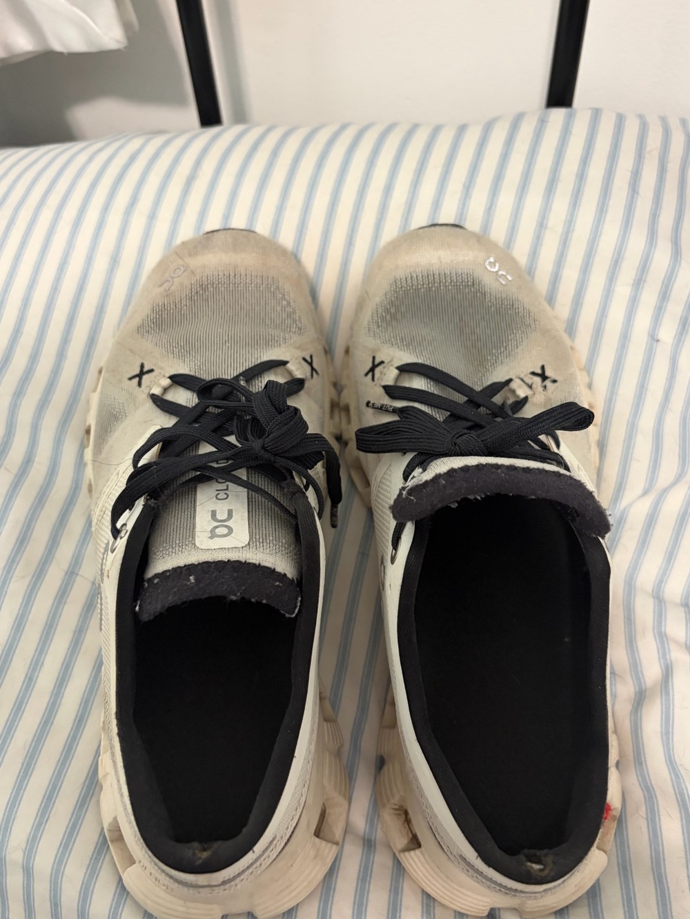 Women's on cloud sneakers